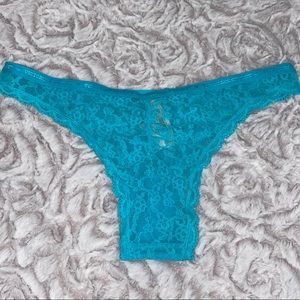NWT Victoria’s Secret Mini lacie thong panties